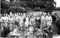 WI Choir, 1948.jpg (46153 bytes)